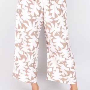 NEXT TO NONE CAPRIS