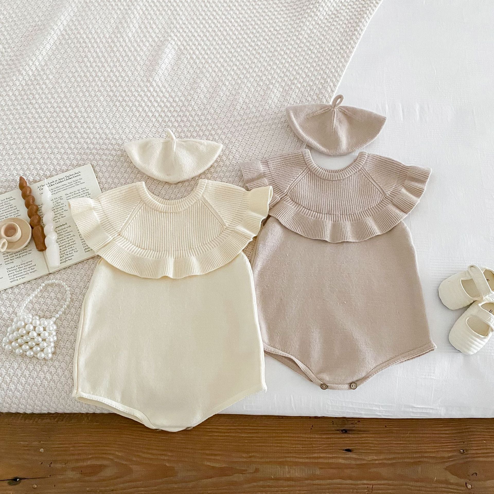 Baby Girls Solid Color Rompers Wholesale 240409139