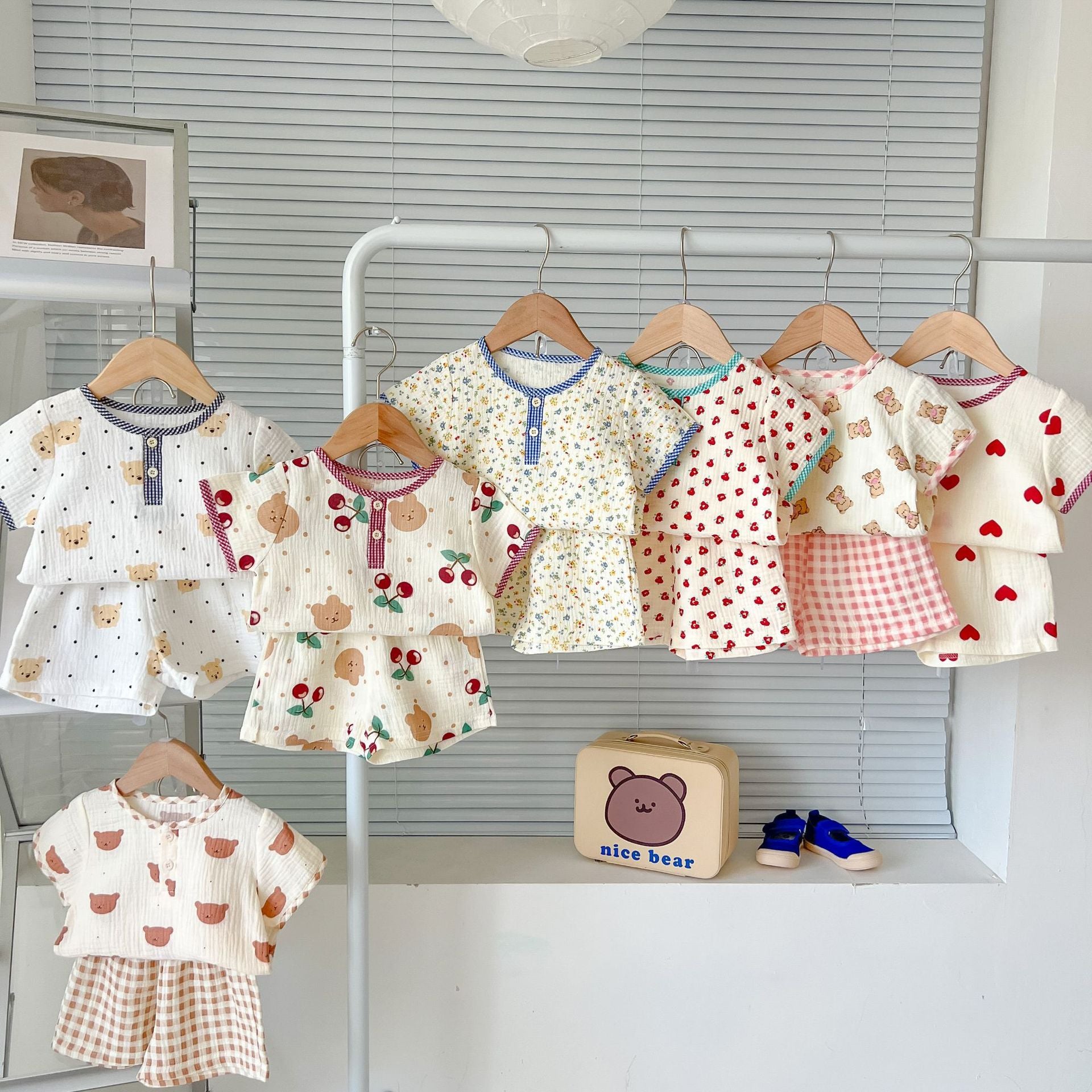 2 Pieces Set Baby Kid Girls Flower Fruit Cartoon Print Tops And Shorts Wholesale 24040914