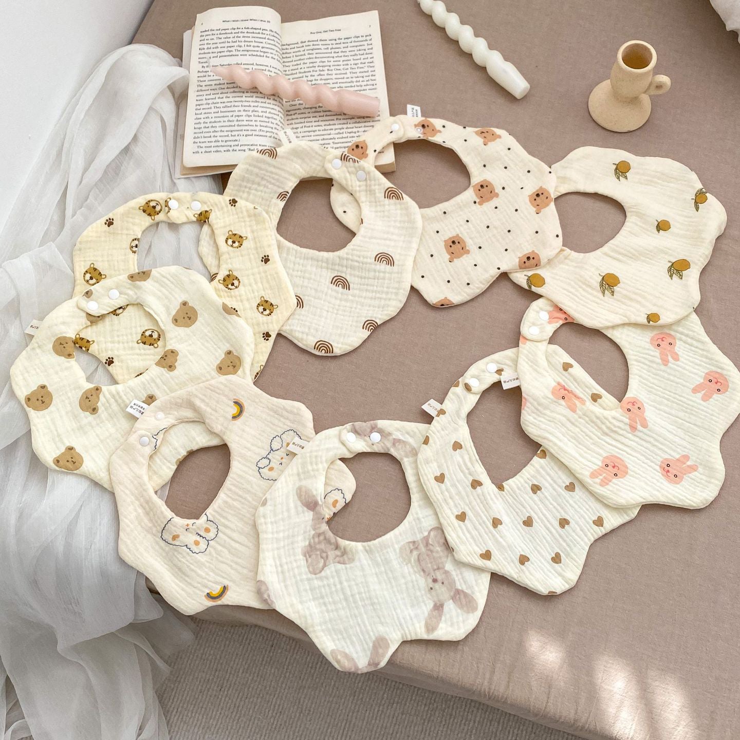 Baby Girls Boys Cartoon Print Baby Bibs Wholesale 240409153